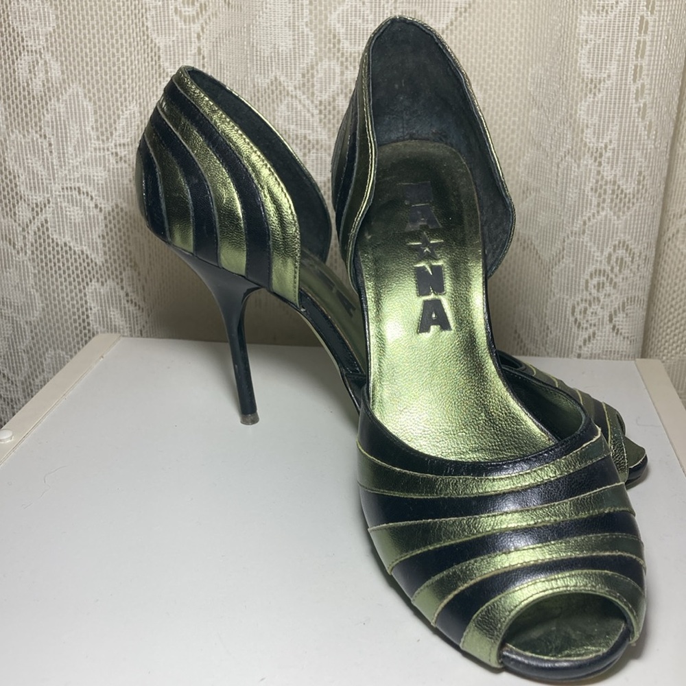 NaNa black and metallic green leather d’orsay peep toe stiletto heels 7